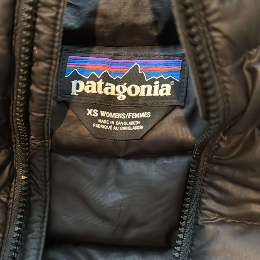 Black Patagonia Jacket - Picture 4 of 6